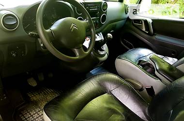 Грузопассажирский фургон Citroen Berlingo 2010 в Виннице