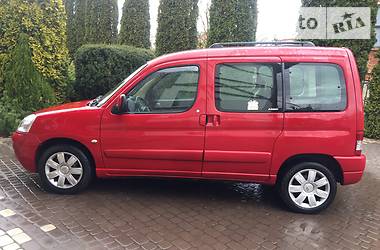 Вантажопасажирський фургон Citroen Berlingo 2006 в Городку