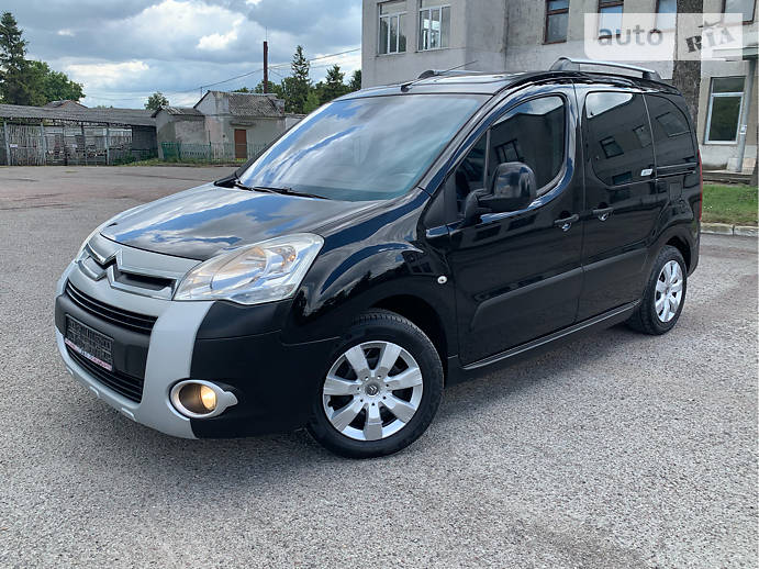 Мінівен Citroen Berlingo 2010 в Тернополі