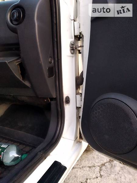 Грузопассажирский фургон Citroen Berlingo 2006 в Каменском фото 8 Грузопассажирский фургон Citroen Berlingo 2006 в Каменском