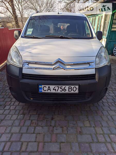 Грузопассажирский фургон Citroen Berlingo 2009 в Звенигородке