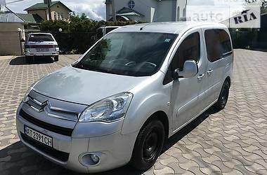 Минивэн Citroen Berlingo 2011 в 