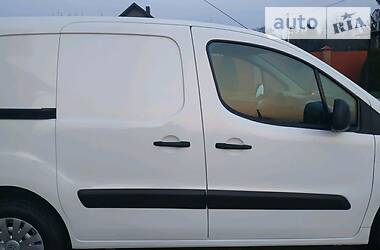 Вантажопасажирський фургон Citroen Berlingo 2015 в 
