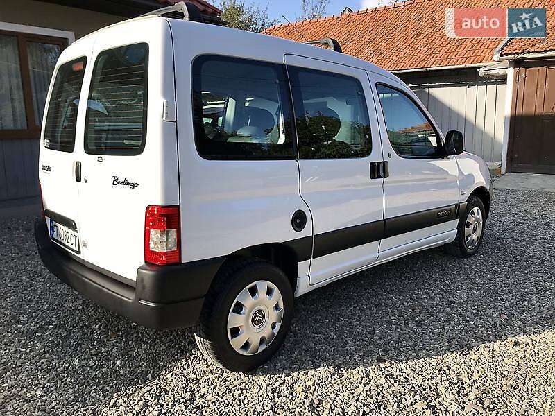 Универсал Citroen Berlingo 2010 в Львове