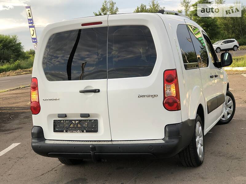 Вантажопасажирський фургон Citroen Berlingo 2011 в Дрогобичі