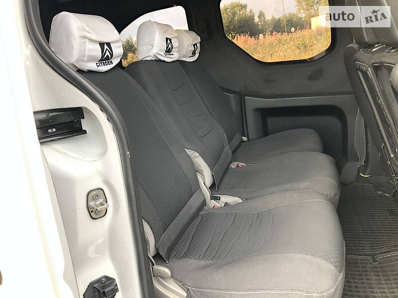 Вантажопасажирський фургон Citroen Berlingo 2011 в Дрогобичі