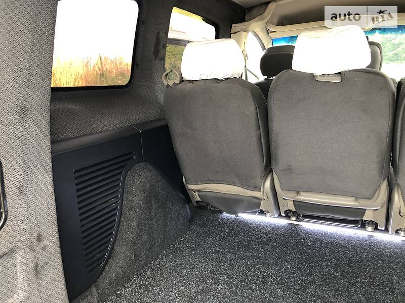 Вантажопасажирський фургон Citroen Berlingo 2011 в Дрогобичі