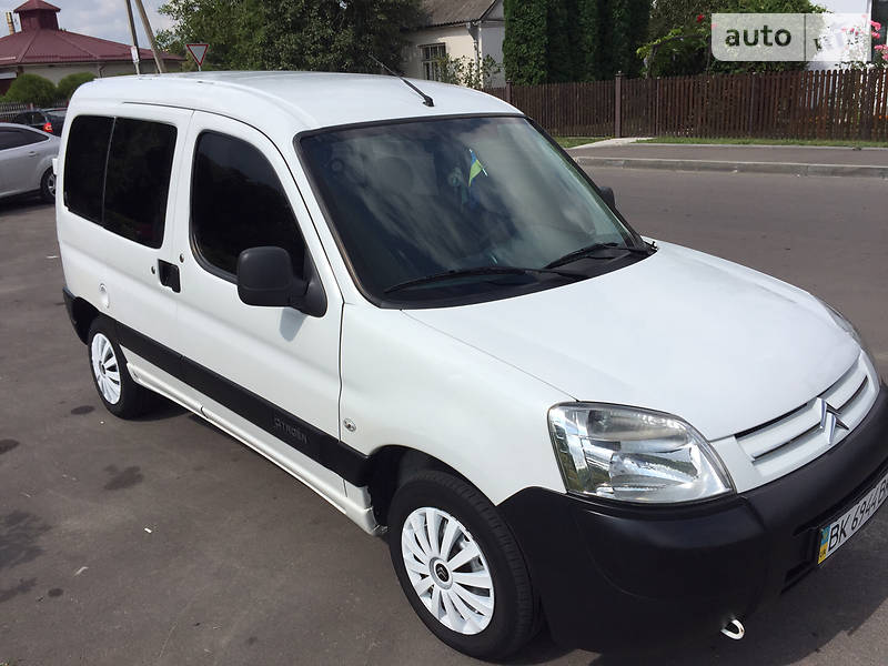 Універсал Citroen Berlingo 2009 в Рівному