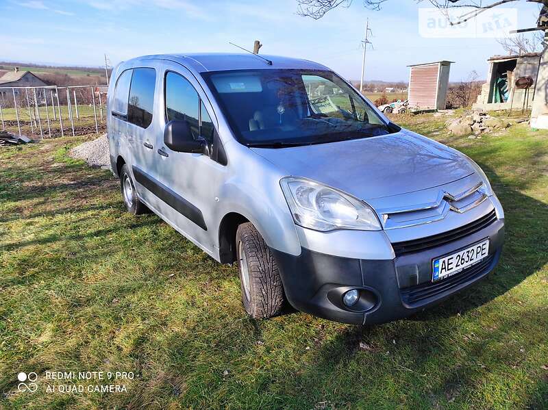 Мінівен Citroen Berlingo 2011 в Кам'янському