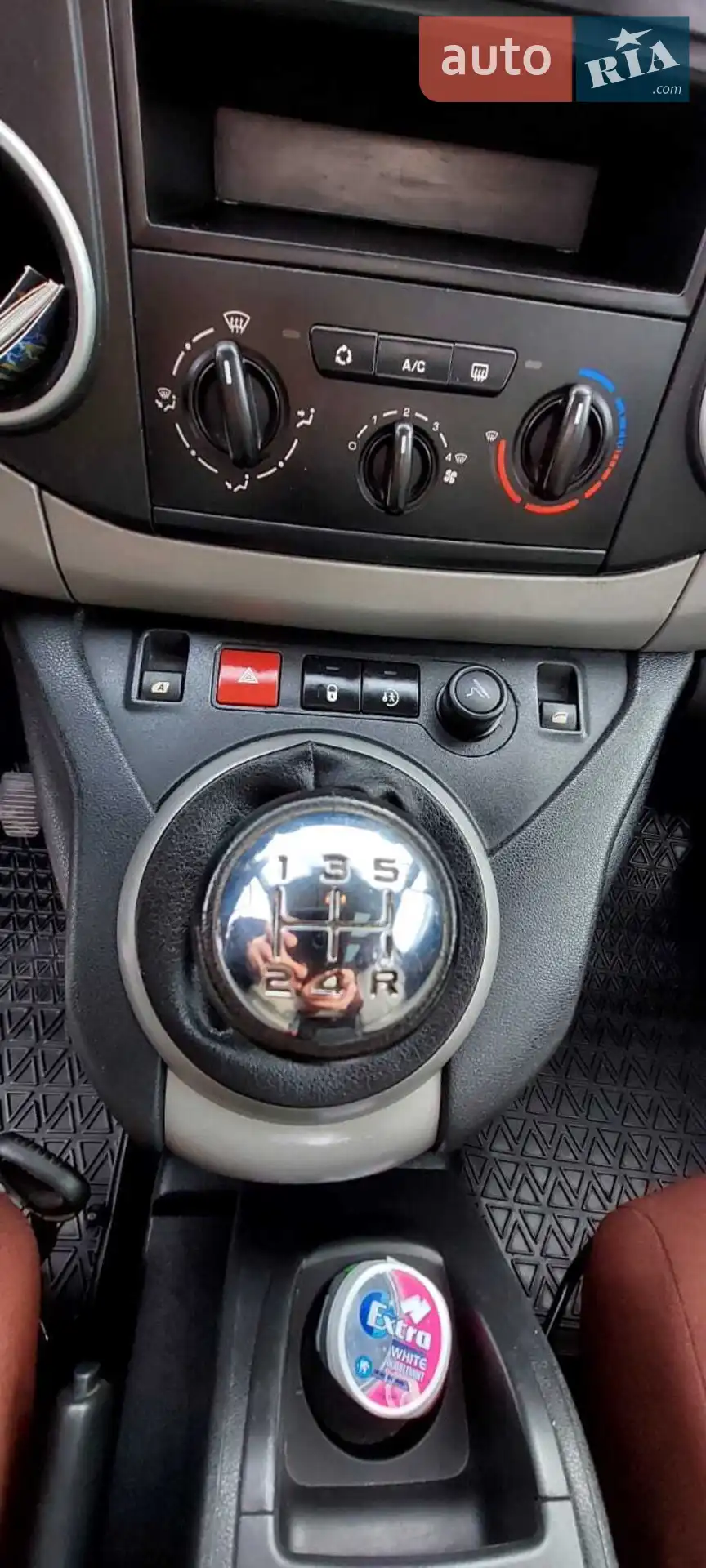 2010 Citroen Berlingo - мініатюра 22
