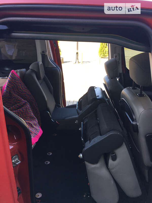 Минивэн Citroen Berlingo 2015 в Ужгороде