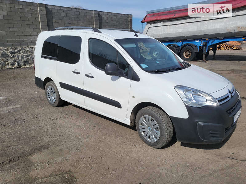 Минивэн Citroen Berlingo 2015 в Сарнах