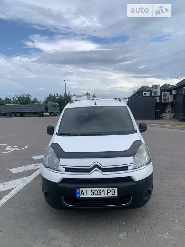 Вантажний фургон Citroen Berlingo 2014 в Броварах