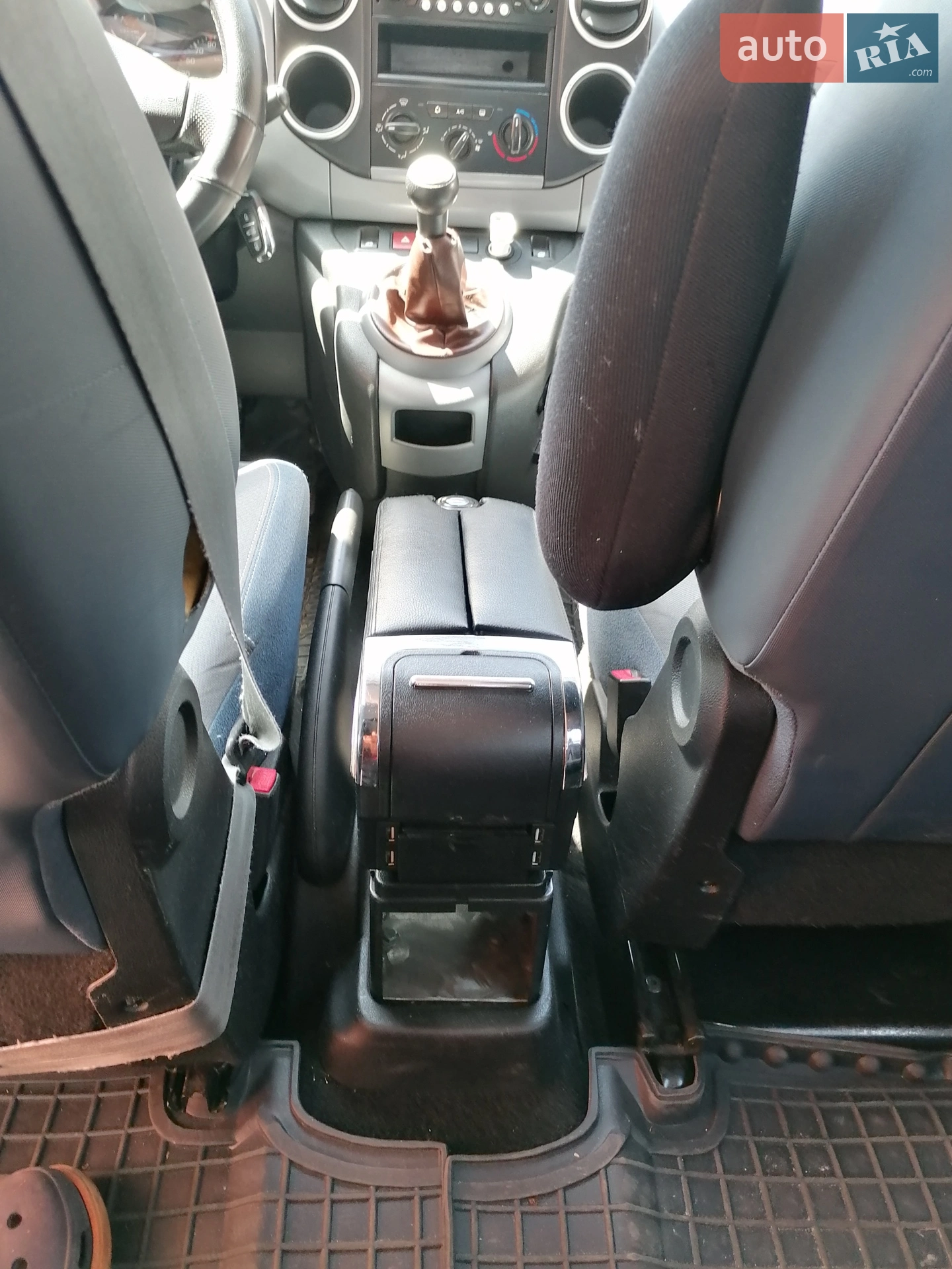 2010 Citroen Berlingo - мініатюра 8