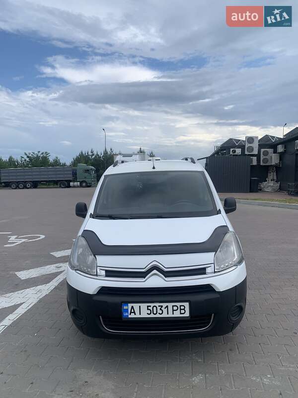 Вантажний фургон Citroen Berlingo 2014 в Броварах