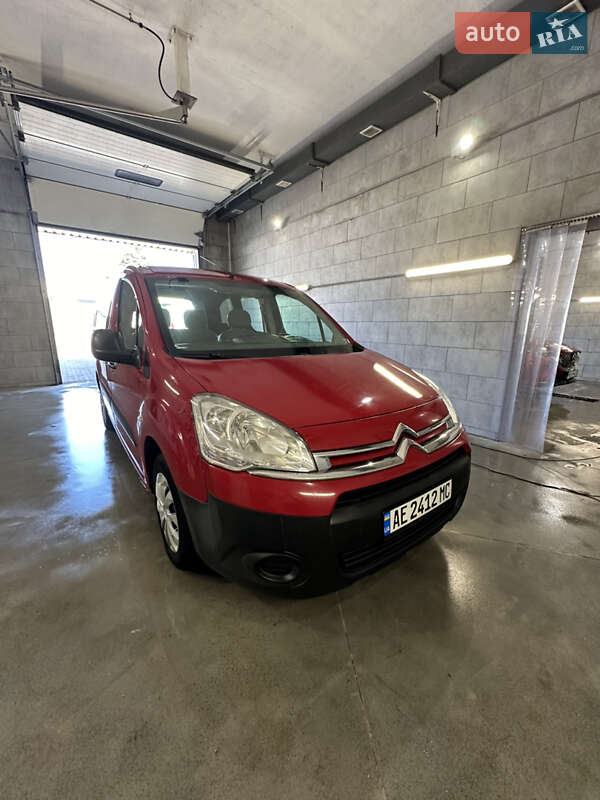 Минивэн Citroen Berlingo 2014 в Днепре