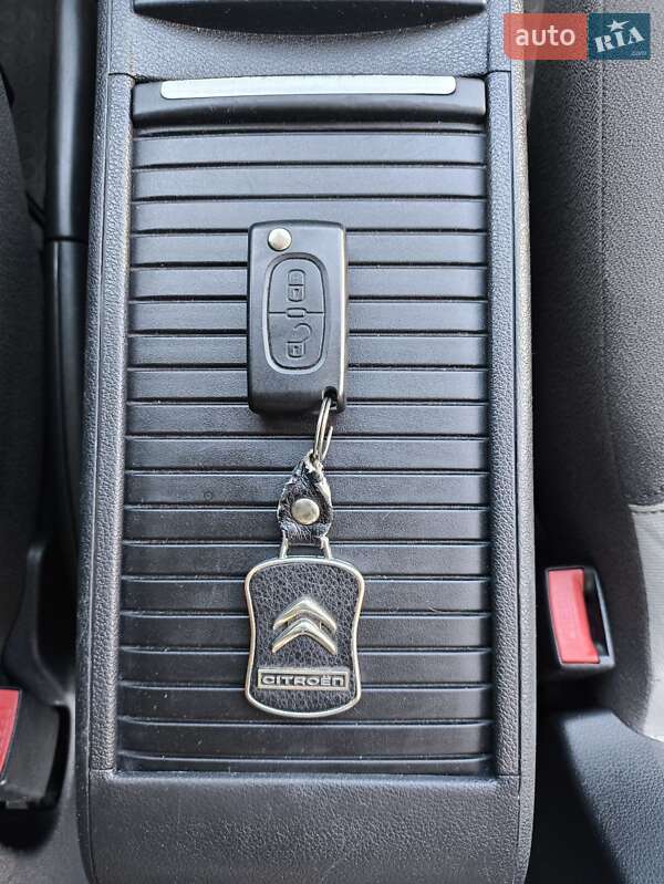 Минивэн Citroen Berlingo 2014 в Киеве