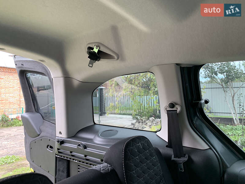 Минивэн Citroen Berlingo 2013 в Хмельницком