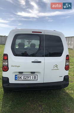 Вантажний фургон Citroen Berlingo 2015 в Рівному