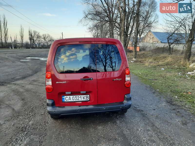 Минивэн Citroen Berlingo 2008 в Новоархангельске