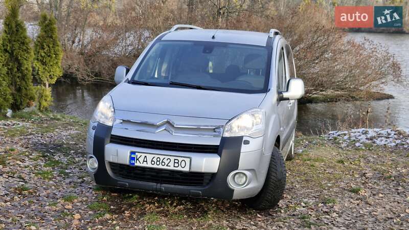 Минивэн Citroen Berlingo 2009 в Киеве