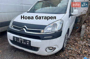 Вантажний фургон Citroen Berlingo 2014 в Києві