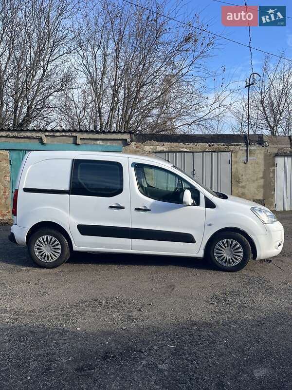 Минивэн Citroen Berlingo 2011 в Краснограде