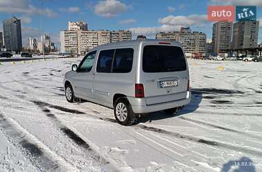Грузопассажирский фургон Citroen Berlingo 2005 в 