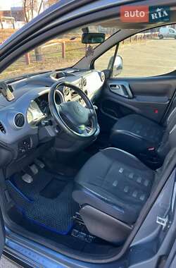 Минивэн Citroen Berlingo 2009 в 