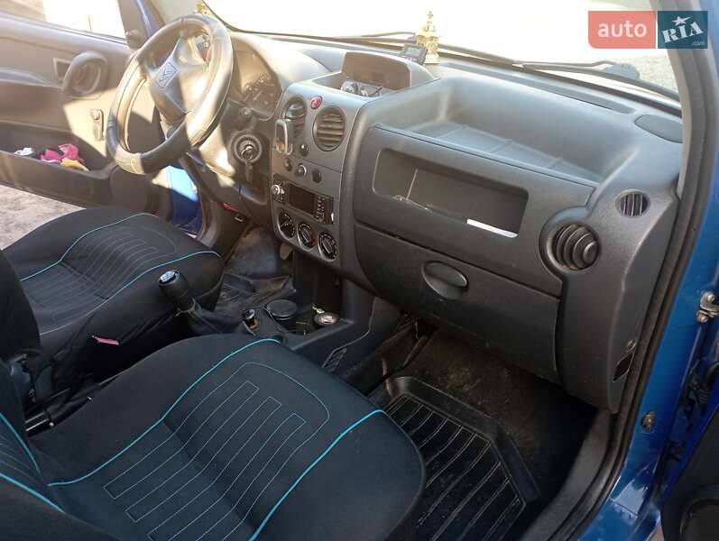 Минивэн Citroen Berlingo 2005 в Кисоричах