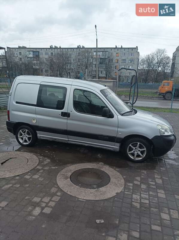 Минивэн Citroen Berlingo 2004 в Доброполье