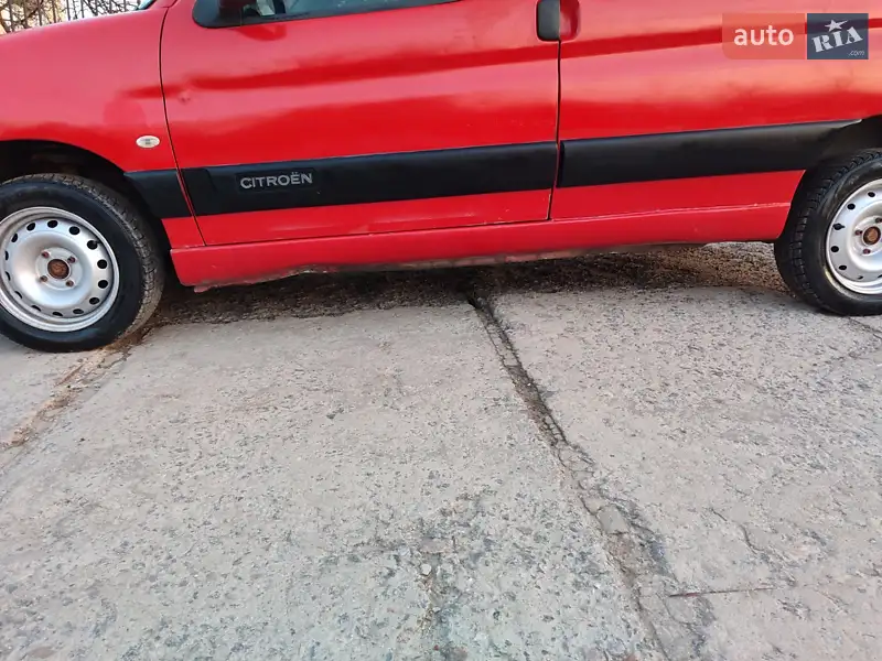 Минивэн Citroen Berlingo 2006 в 