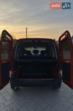 Минивэн Citroen Berlingo 2011 в 
