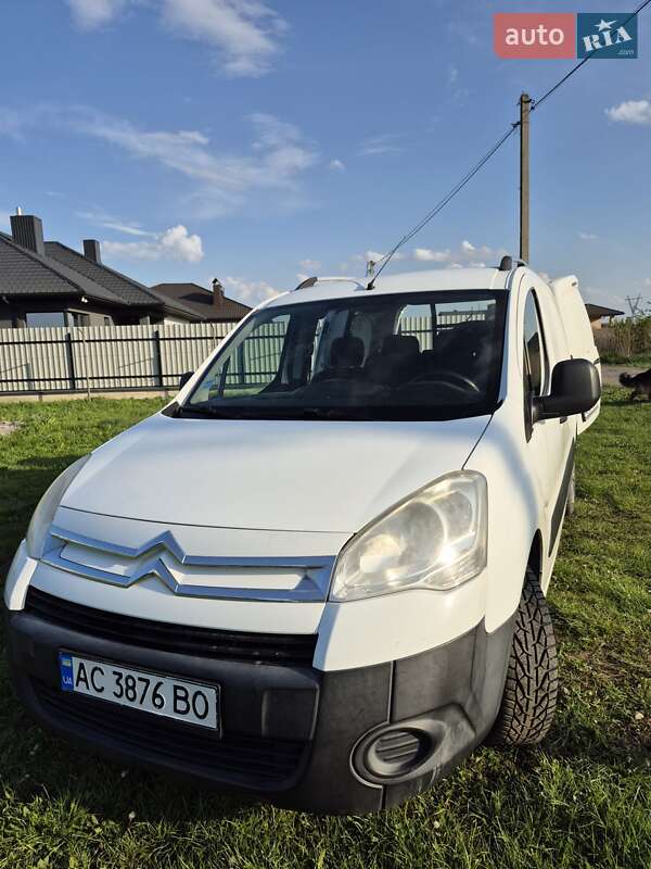Грузопассажирский фургон Citroen Berlingo 2012 в 