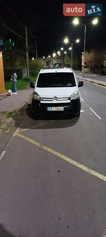 Минивэн Citroen Berlingo 2011 в 