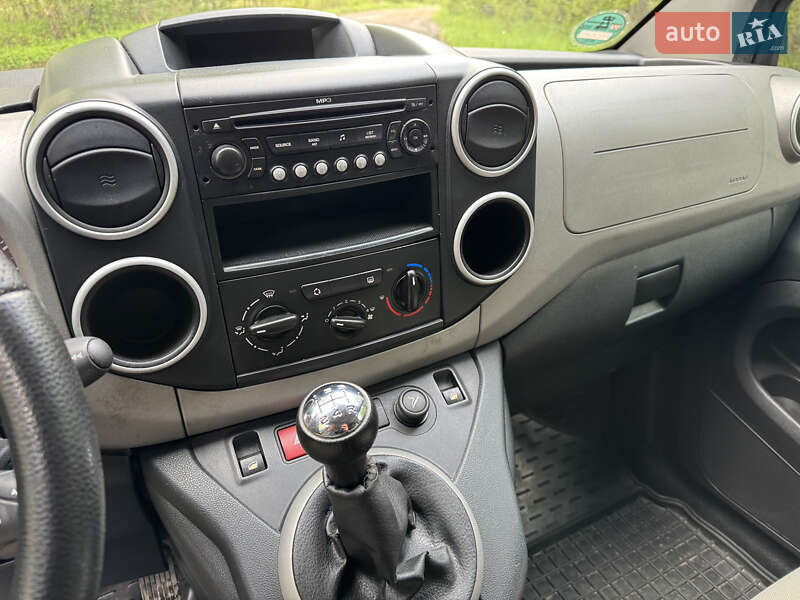 Минивэн Citroen Berlingo 2009 в Долине