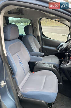 Минивэн Citroen Berlingo 2010 в 