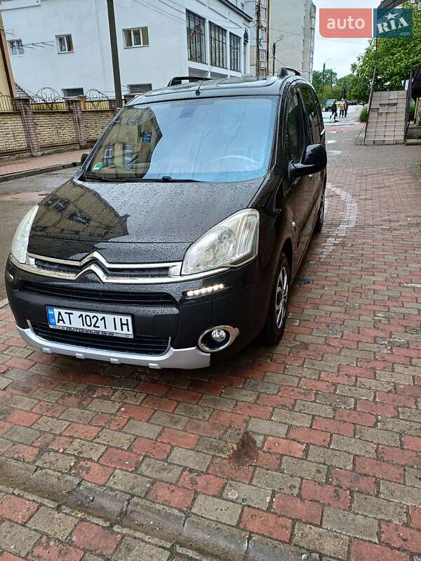 Минивэн Citroen Berlingo 2013 в 