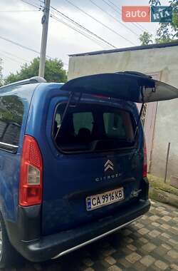 Минивэн Citroen Berlingo 2011 в 