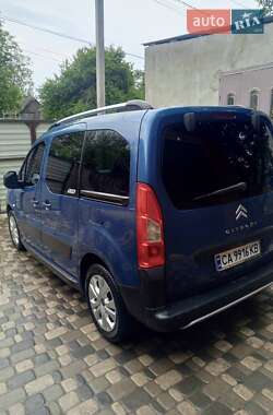 Минивэн Citroen Berlingo 2011 в 