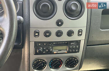 Минивэн Citroen Berlingo 2005 в 