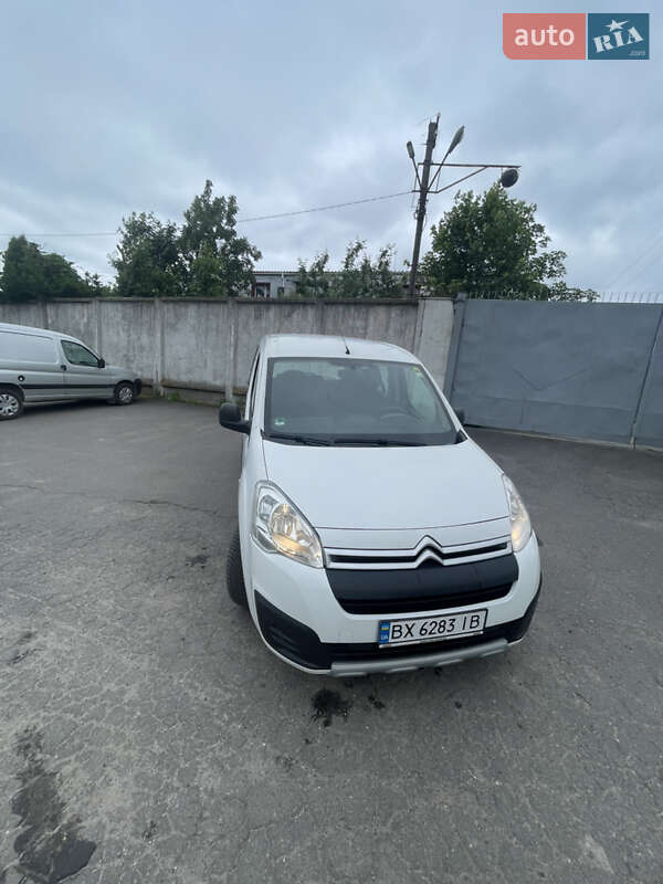 Мінівен Citroen Berlingo 2017 в Хмельницькому