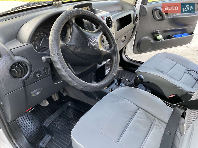 Минивэн Citroen Berlingo 2006 в Изяславе