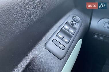 Минивэн Citroen Berlingo 2022 в 