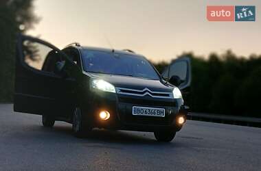 Минивэн Citroen Berlingo 2011 в 