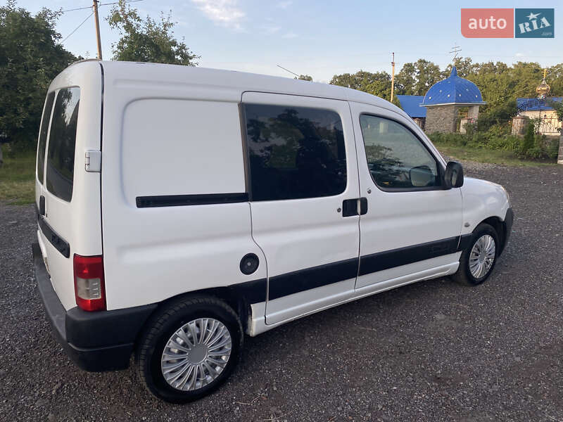 Минивэн Citroen Berlingo 2006 в Изяславе