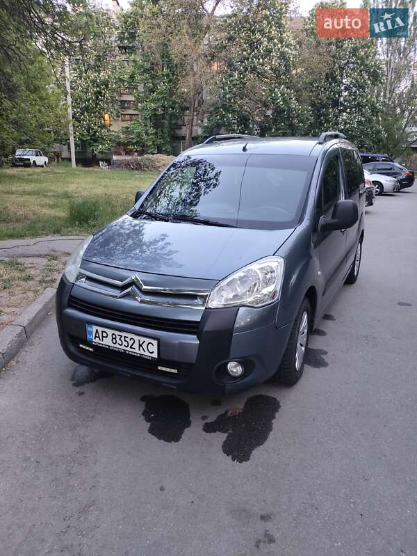 Минивэн Citroen Berlingo 2011 в Запорожье