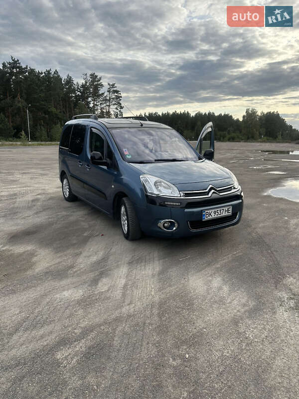 Мінівен Citroen Berlingo 2012 в Сарнах