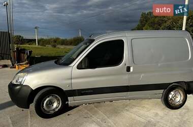 Вантажний фургон Citroen Berlingo 2011 в Чорткові