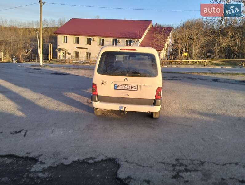Минивэн Citroen Berlingo 2002 в Бурштыне